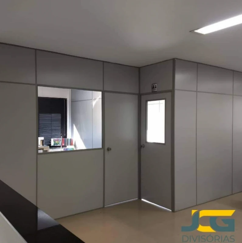 instalação de divisória de eucatex com porta