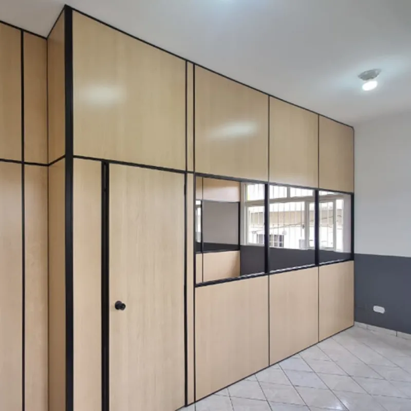 Ilustração Divisória EUCATEX